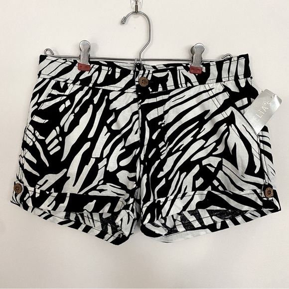 Y2K Delia’s Zebra Print Shortie Shorts - Picture 1 of 2